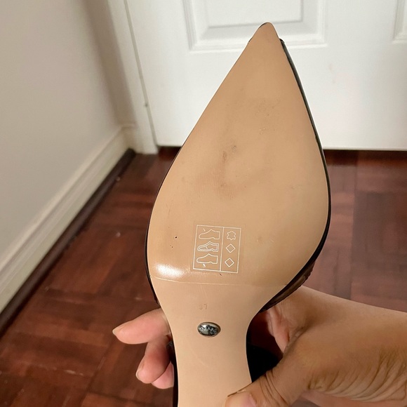 NWOT Charles & Keith black patent stilettos - Picture 7 of 9